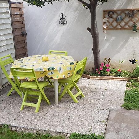 Superbe T2 Avec Jardin, Piscine-Enfant Et Parking Διαμέρισμα Αρλ Εξωτερικό φωτογραφία
